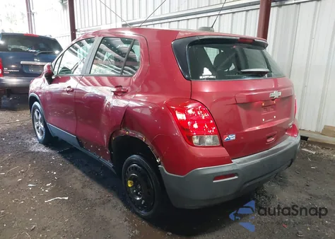 2015 Chevrolet Trax 1Ls z USA, uszkodzony, nr VIN KL7CJPSB6FB224465